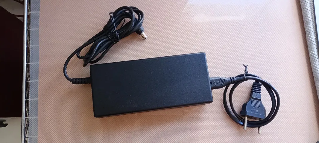 Adaptador de corrente CA/CC Sony Televisão