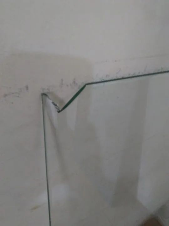 Chapa Peça Vidro 5mm Balcão Mesa 134cm X 66cm X 5mm - Foto 4