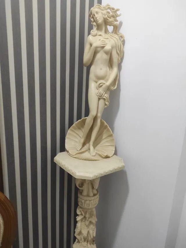 Estátua marmorizada com dente de elefante - Foto 2