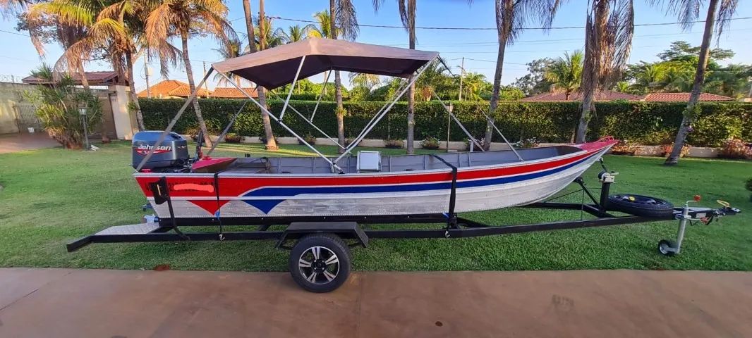 Barco 5m - Motor 35 HP - Carreta rodoviária - Foto 2