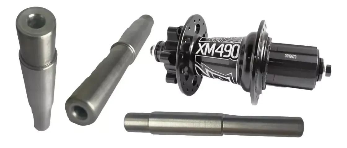 Eixo Para Cubo Koozer Xm490 Xm460 Xm430 10x135 Reforçado