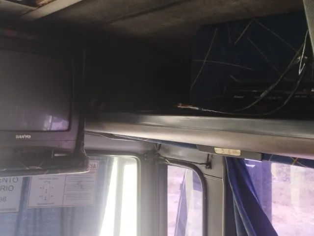 Onibus Marcopolo Viaggio Alto ano 91/92 motor Mercedes o400 - Foto 8