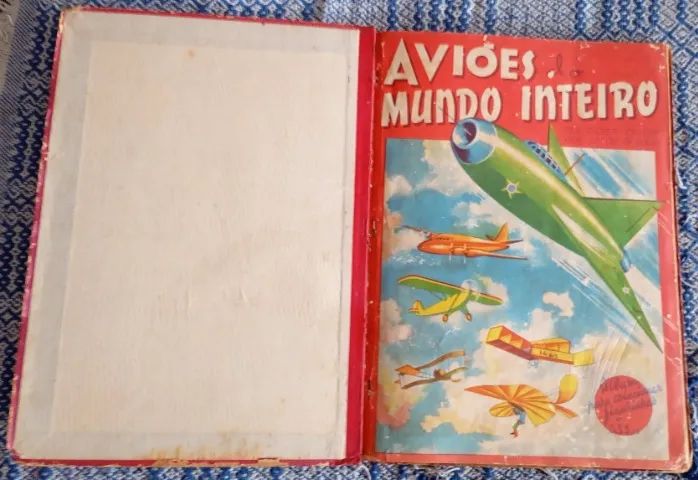 Álbum De Figurinhas Aviões Do Mundo Inteiro 1954 Incompleto 