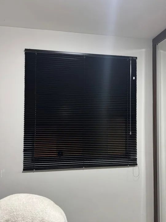 Persiana Preta