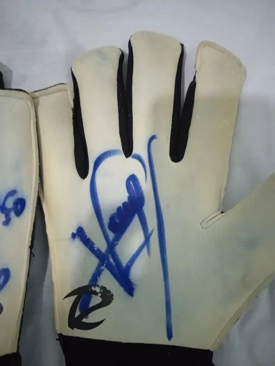 LUVAS DE GOLEIRO RAPTOR TAMANHO 11  - Foto 3
