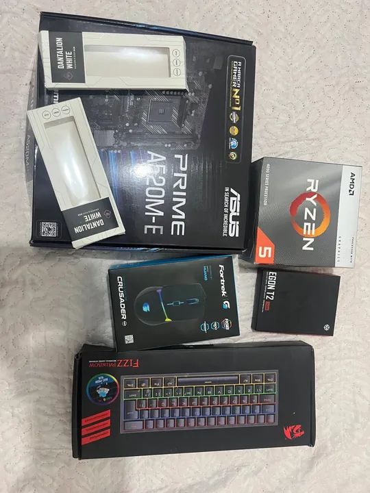 PC GAMER + TECLADO PRA VENDER LOGO - Foto 4