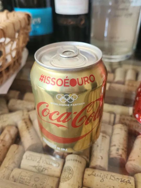Lata Coca Cola Edição Olimpíadas Rio + Garafa de Alumínio de Natal - Foto 2