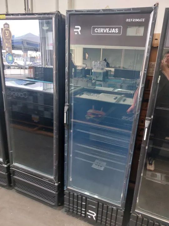 Cervejeira expositora 570 litros 9 caixas nova pronta entrega 