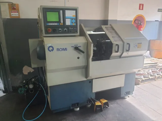 Torno Cnc Romi Centur 30 Usado