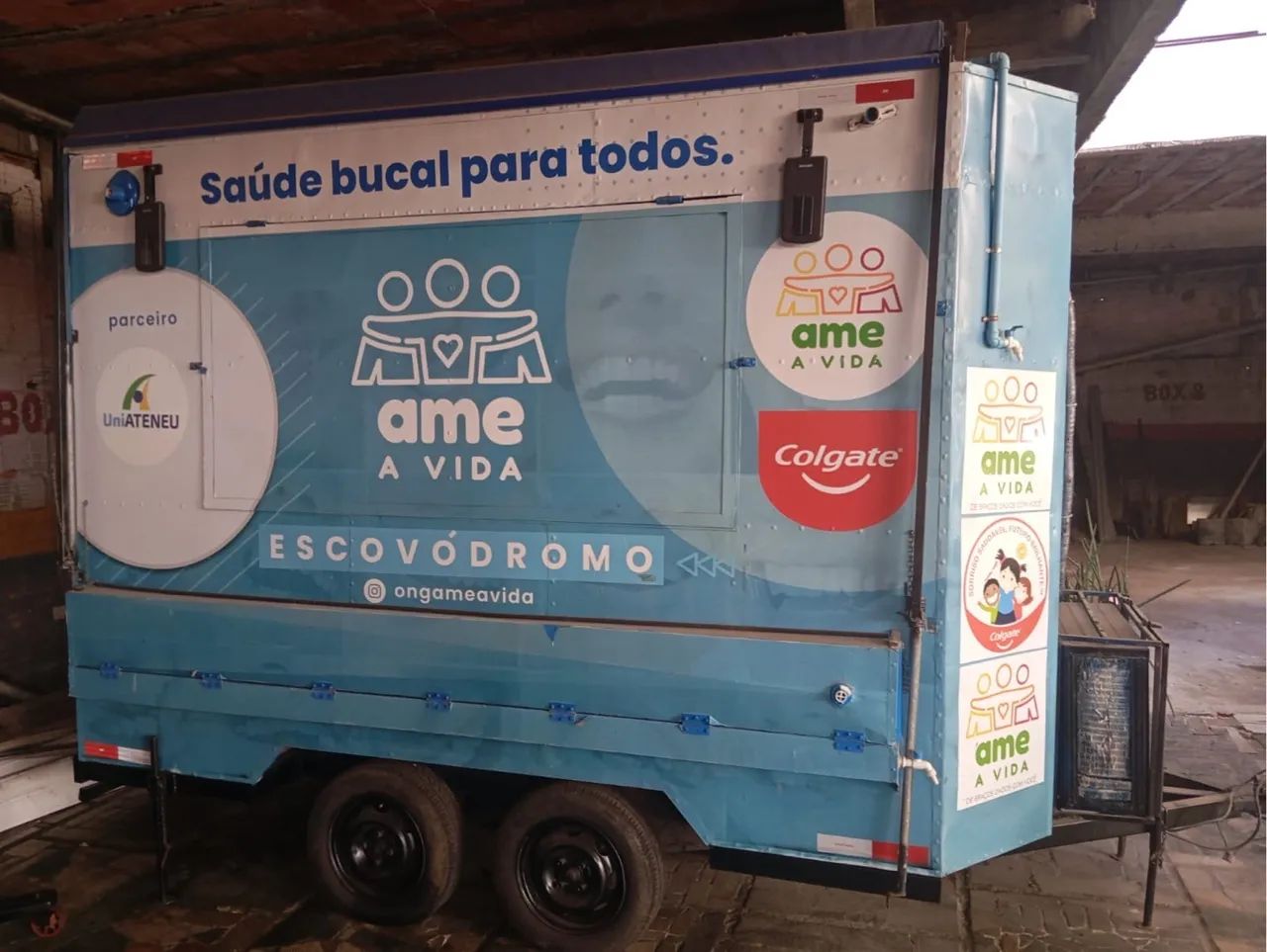 Trailer odontológico com Escovódromo  - Foto 2