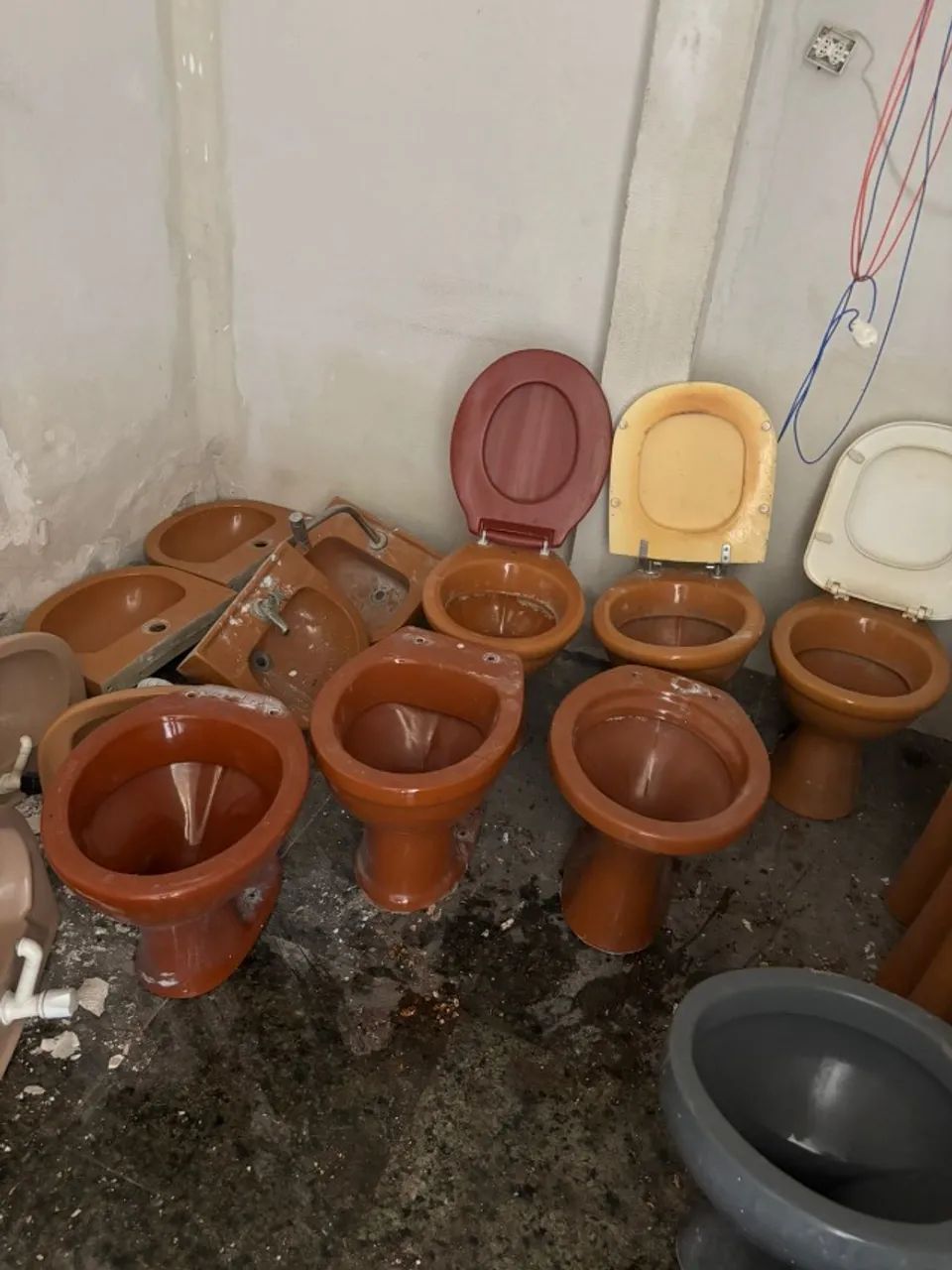 Sanitário Usados e Funcionais - Foto 3