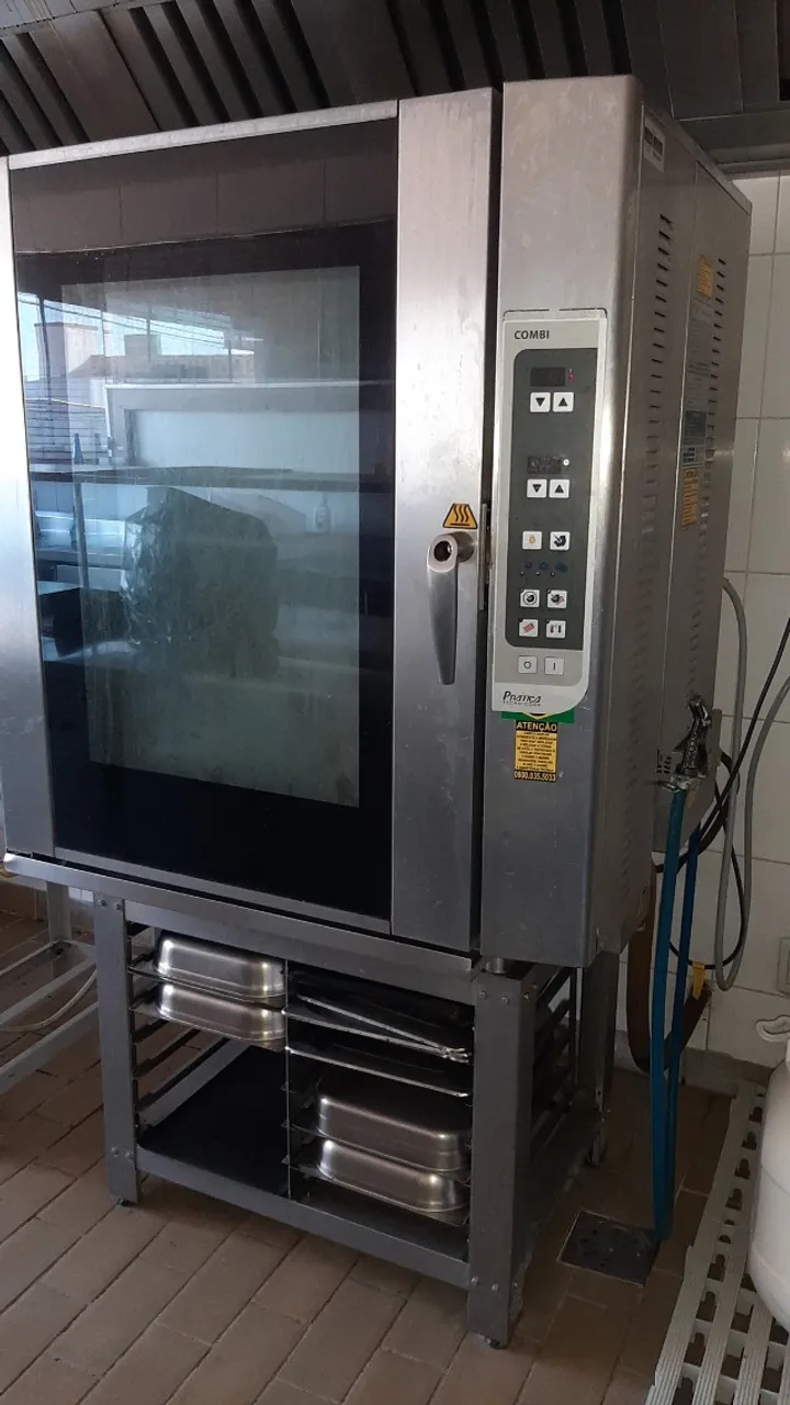 Forno Combinado 11Gns da Prática bem conservado!