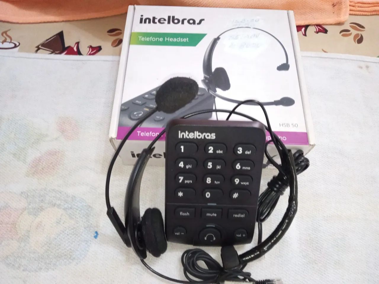 Telefone headset intelbrais modelo HSB 50. 