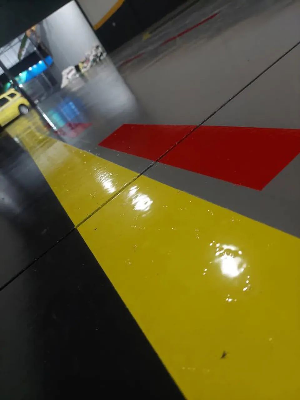 Pintura epoxi partir de 40 reais m2 pronto! 