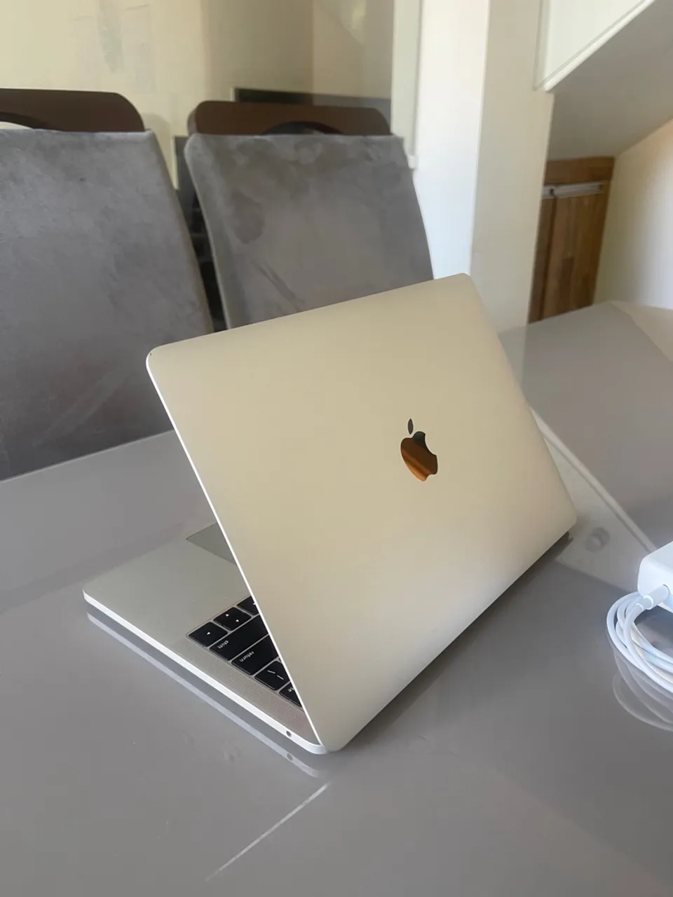 macbook pro 2017 128gb