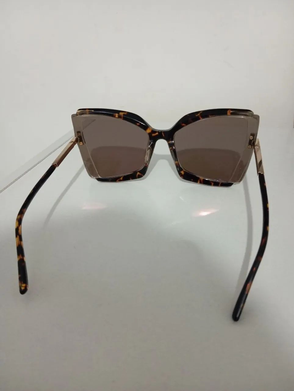 Óculos de Sol Feminino Estiloso (TOM FORD) - Foto 5