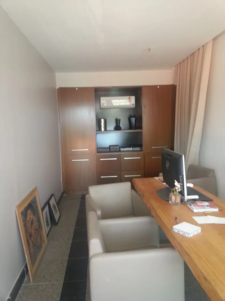 Armário de Escritório à Venda - 2,5m x 0,70m