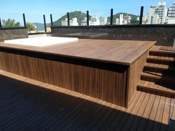 DECK MADEIRA PLÁSTICA