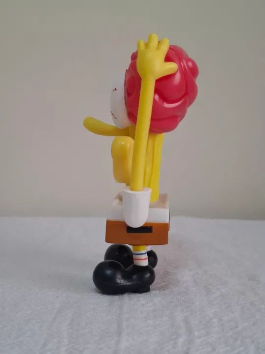 Boneco Bob Esponja Cérebro - SpongeBob B-Movie - Foto 4