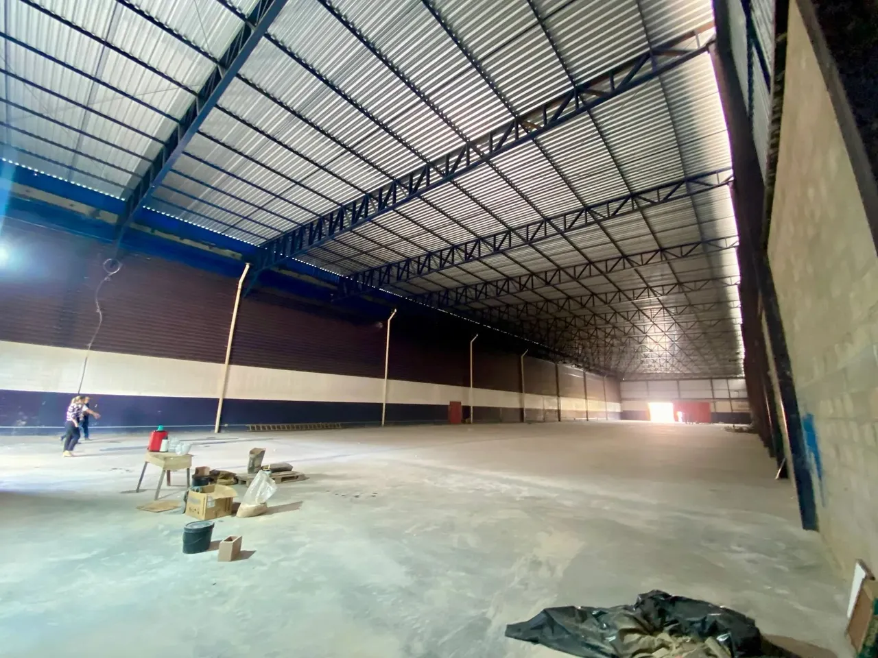 ALUGO GALPÃO LOGÍSTICO 2600M2 PRÓXIMO A AV. TORQUARTO
