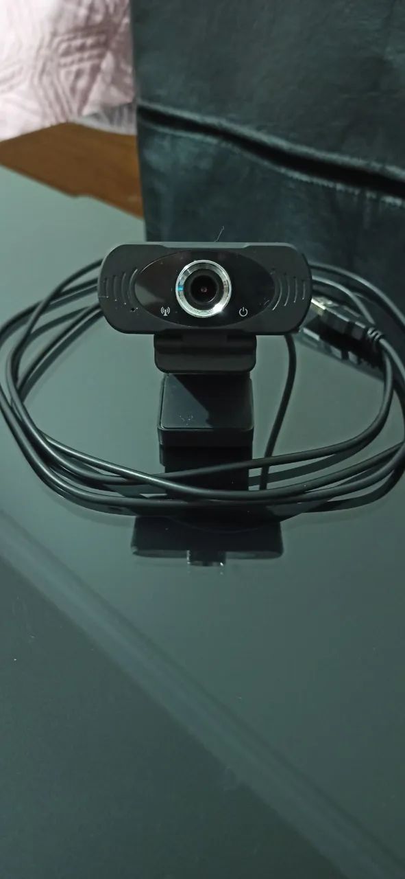 Webcam Full HD 1080p W88S com Microfone Embutido