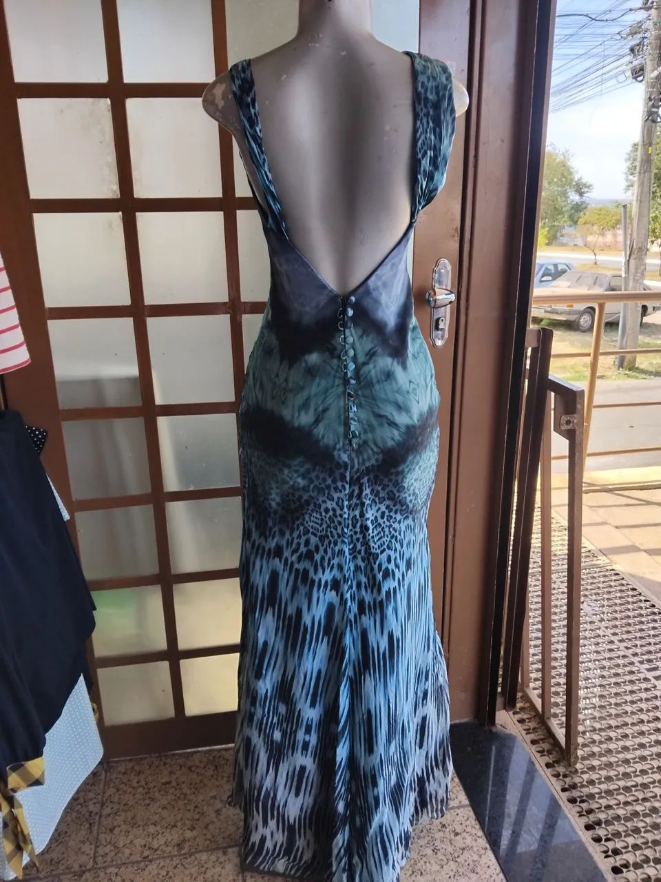 Vestido Longo Estampado de onça azul com Fenda - Foto 2