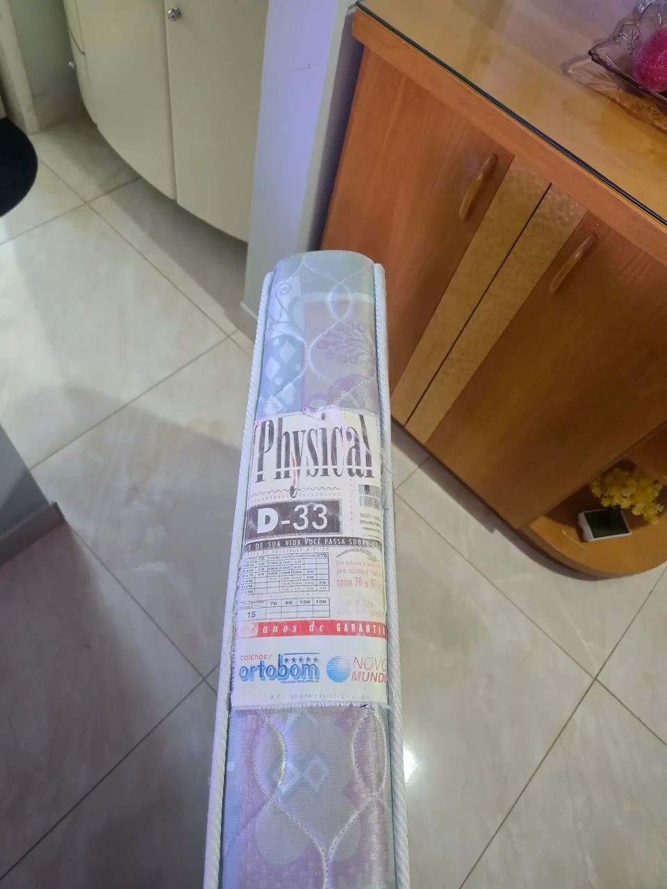 Vendo  Cama ? Box  Solteiro  com Colchão  - Foto 4