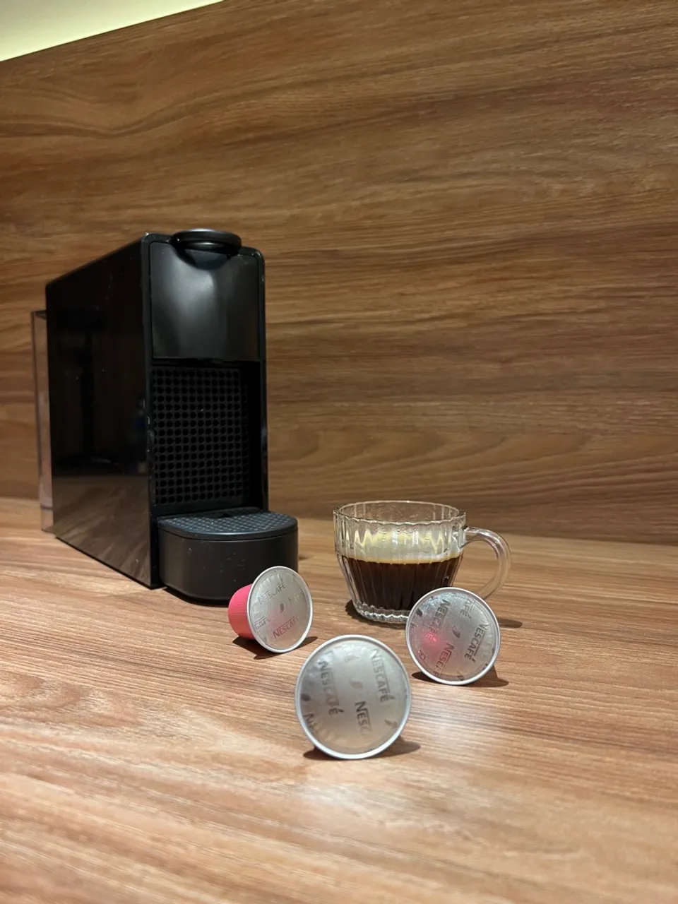 Cafeteira Nespresso Essenza