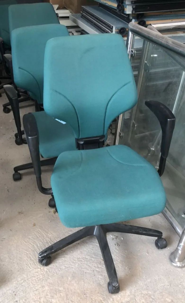 Cadeira giratoria flex form  - Foto 5