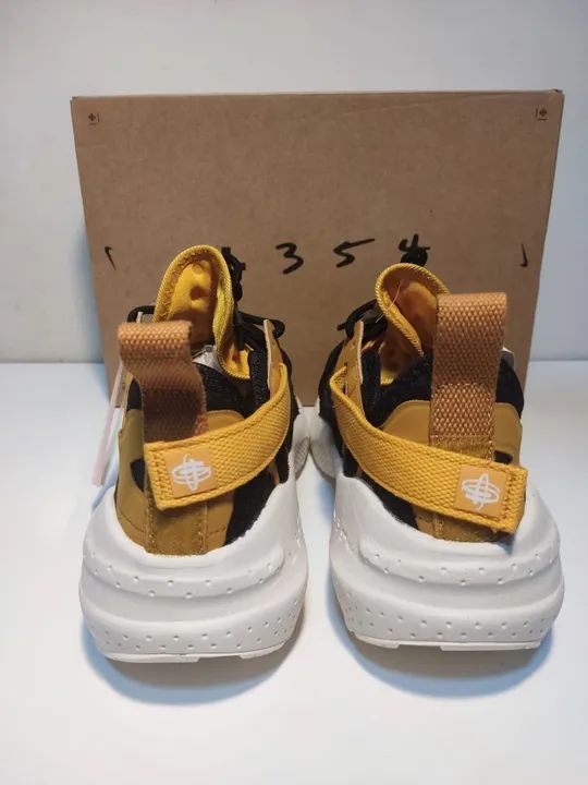 huarache type yellow