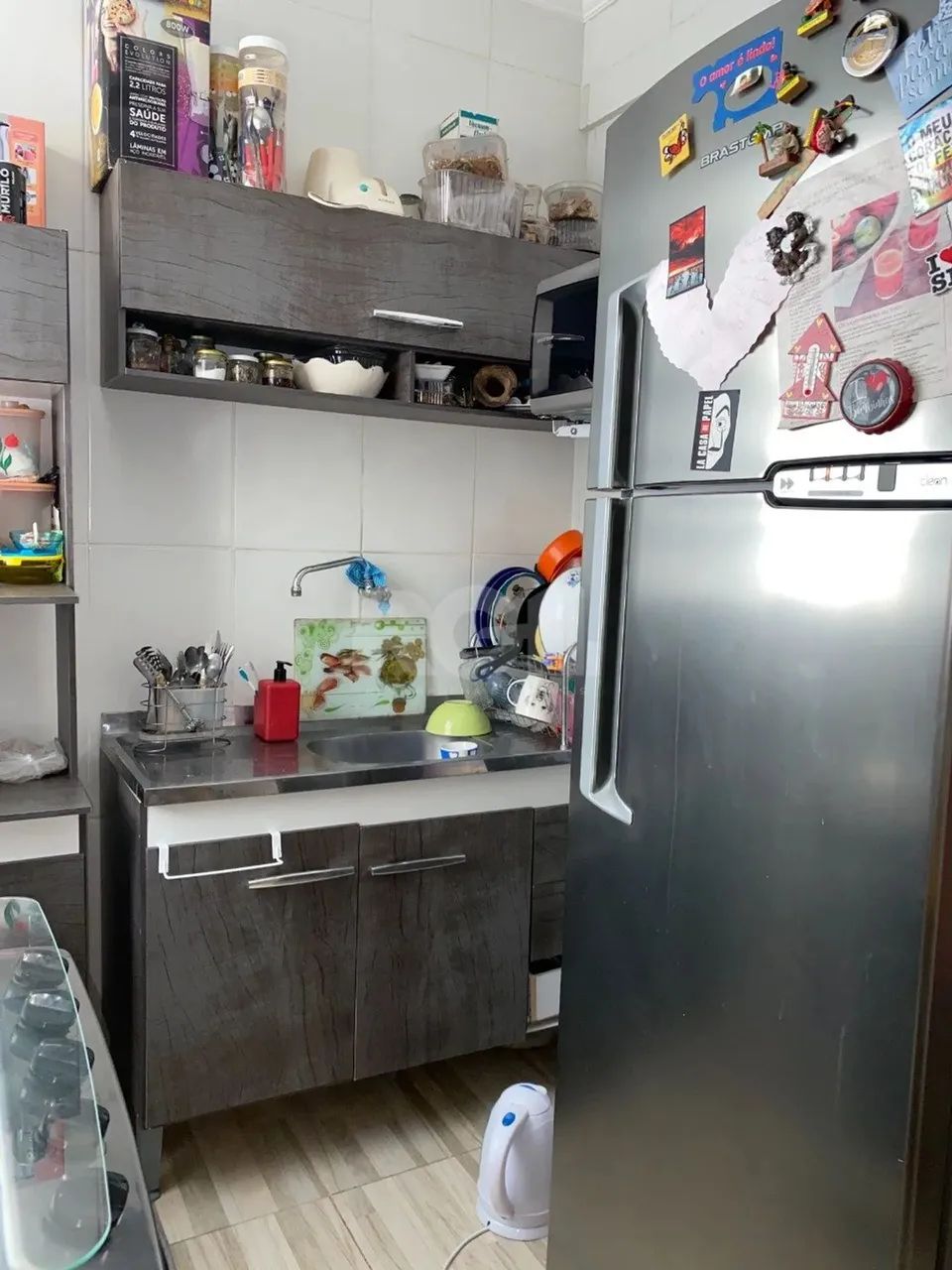 Apartamento com 2 dormitório, living com cozinha americana, área de serviço separada, apar - Foto 5