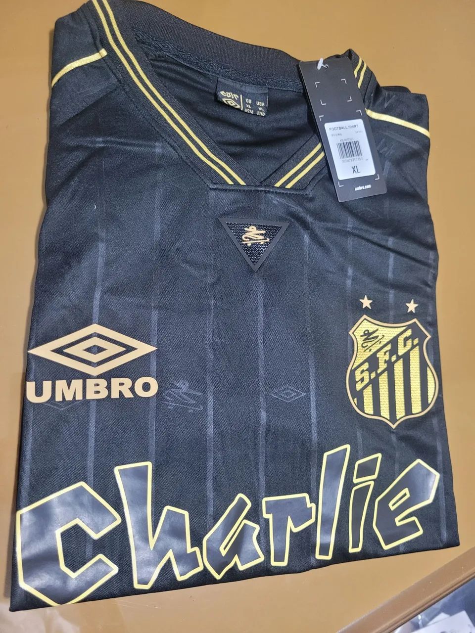 Camisa de Futebol S.F.C Charlie Brown Jr. Umbro - Foto 3