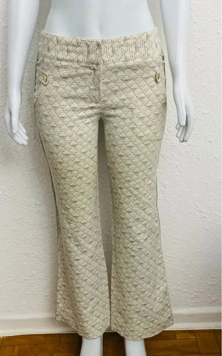 calça shoulder tamanho 36 bege estampado bom estado