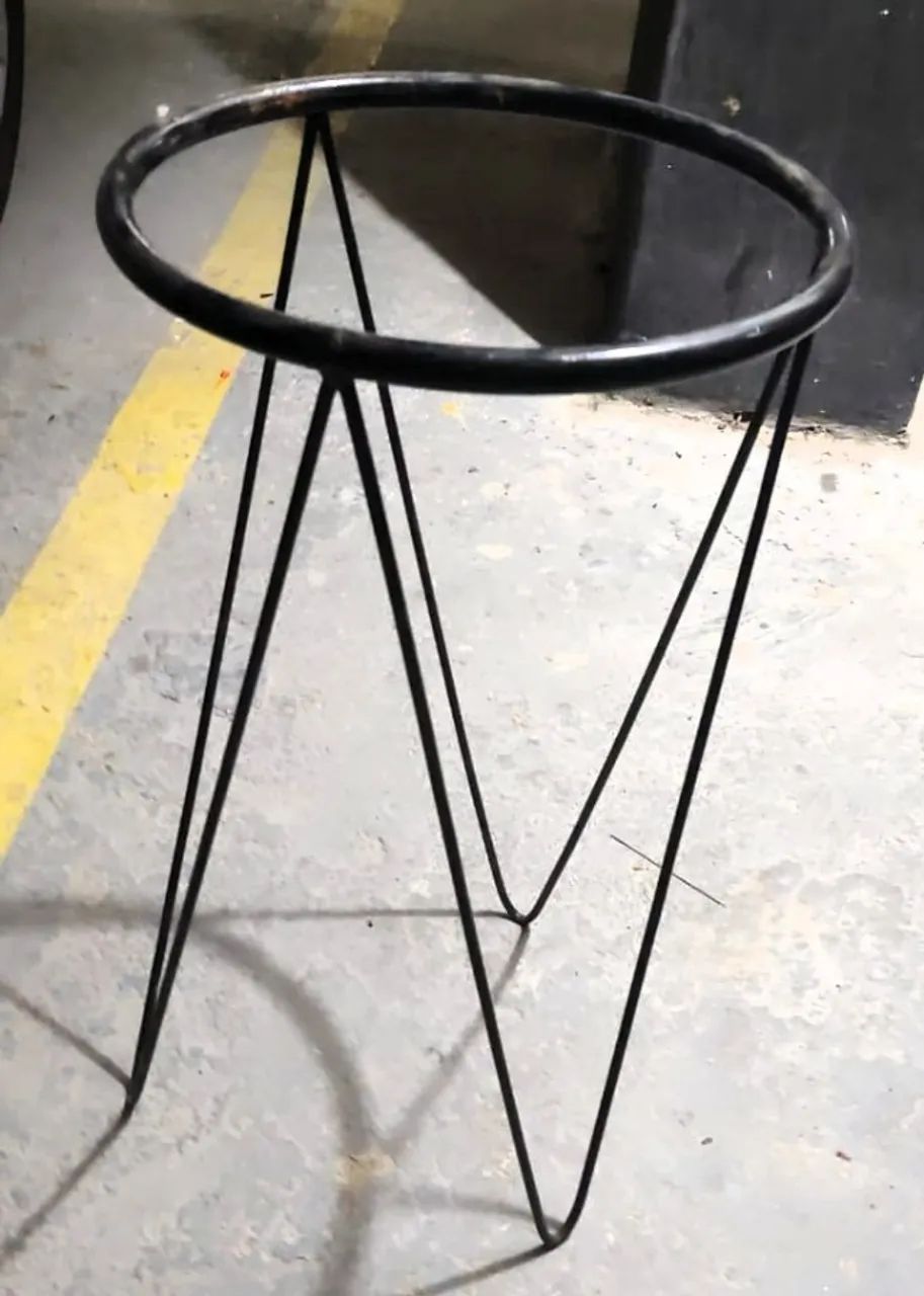Trio de vasos e suporte de chão para Plantas - Foto 3
