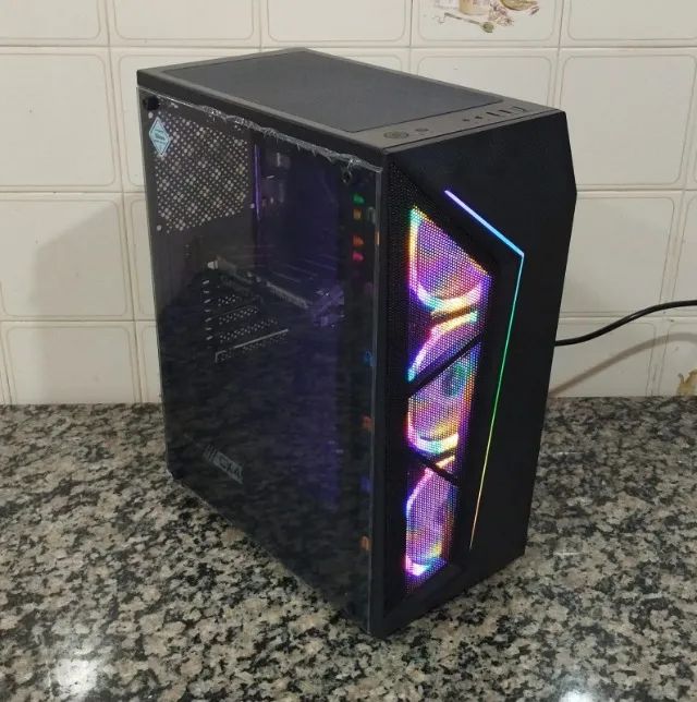 PC Gamer i3 10ª - 32GB - RX 8GB - M.2 512GB - 450w