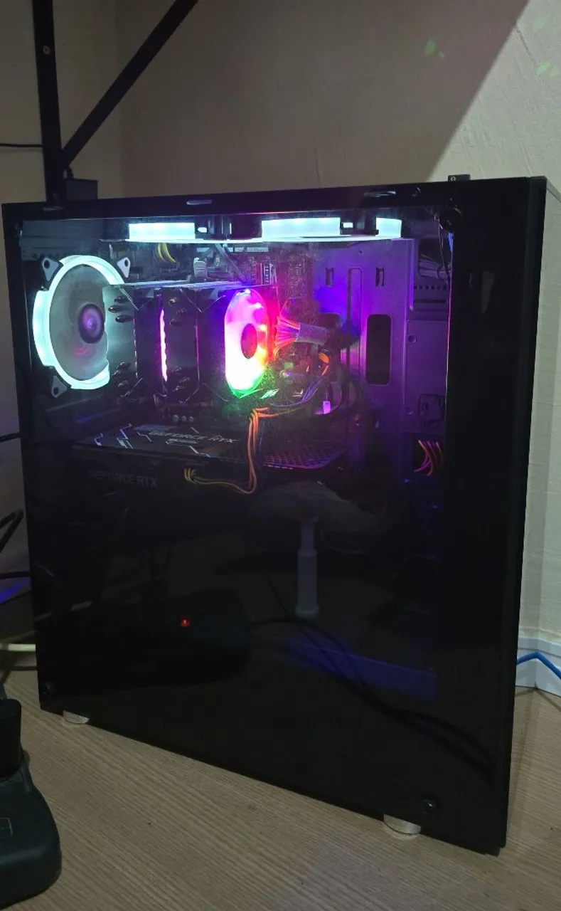 PC Gamer i3 rtx 3060 12gb (nova), 16gb ram.