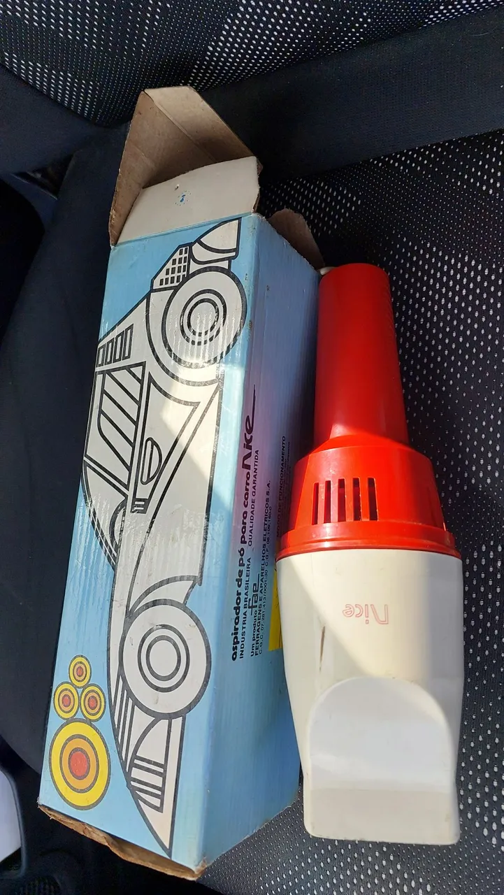 Aspirador de pó para carro Nice ANTIGO SÓ VENDA NÃO TROCO POR NADA