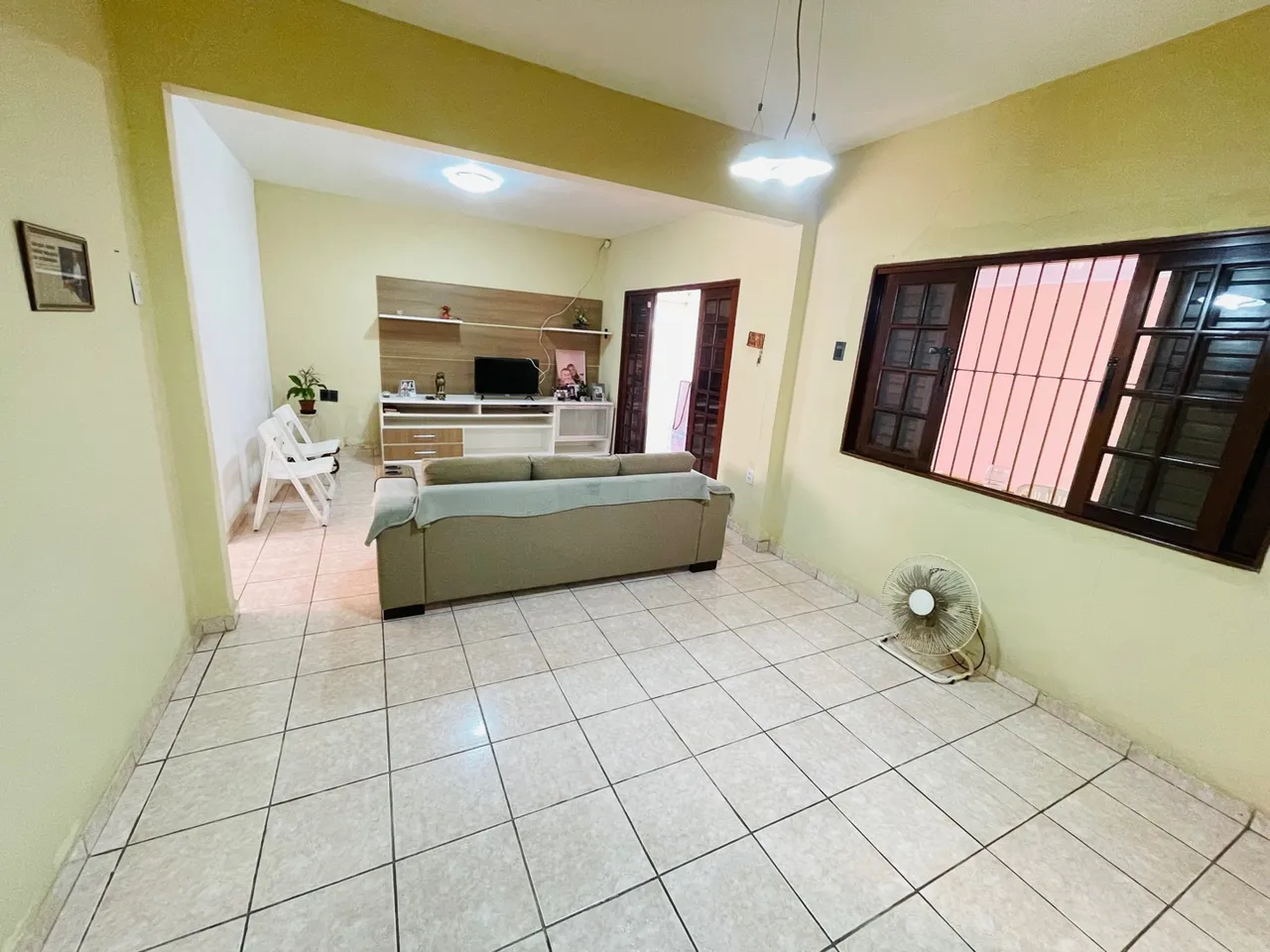 Casa no Trapiche com ponto comercial próximo ao HGE