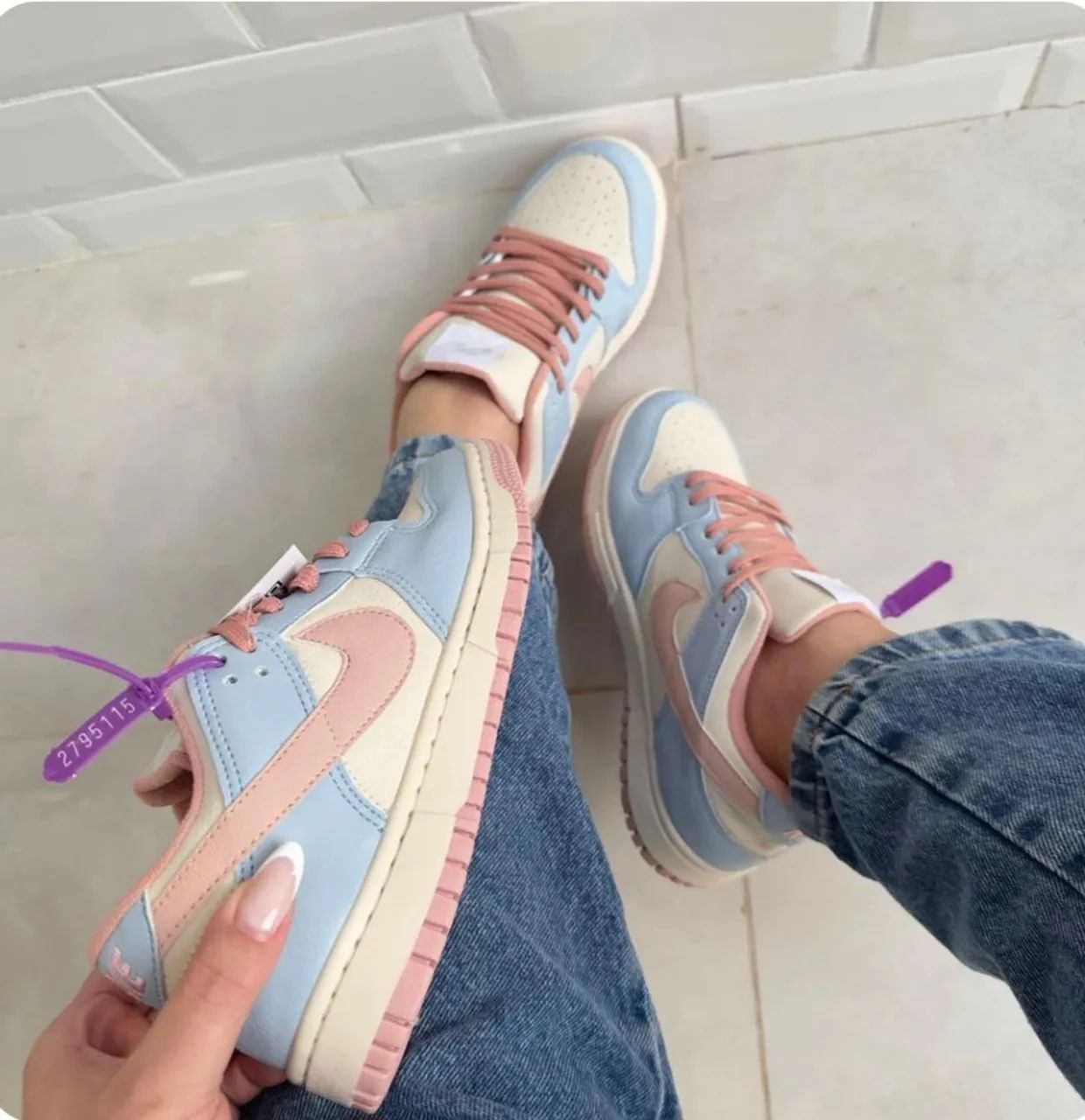 Nike Dunk Low Azul Bebê e Rosa  - Foto 4