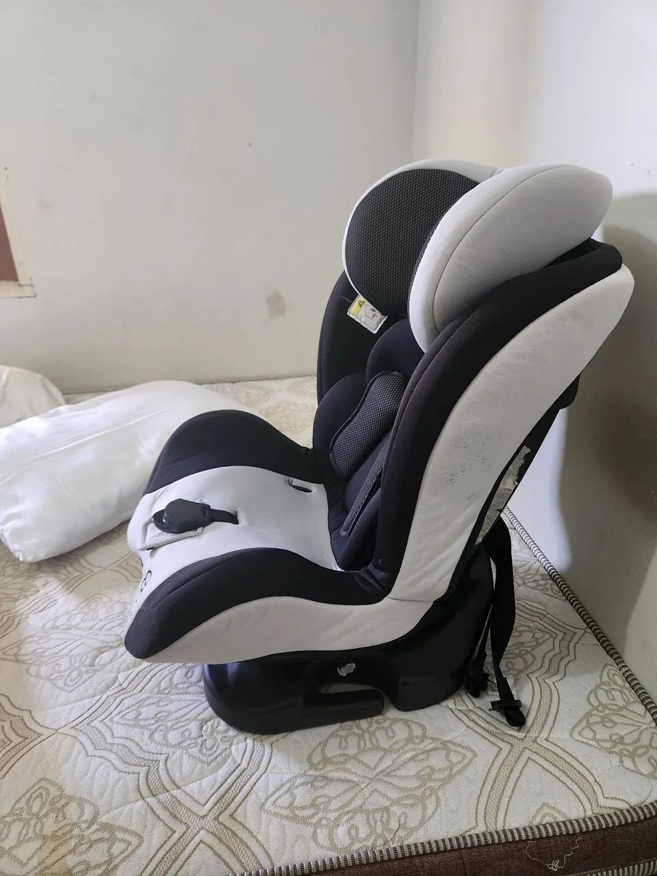 Cadeirinha de carro para bebê conforto até  36mesesSalzerano - Foto 2