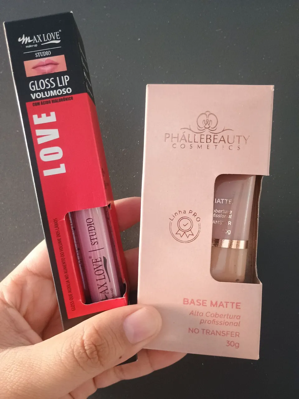 Kit de maquiagem Max Love e Phallebeauty