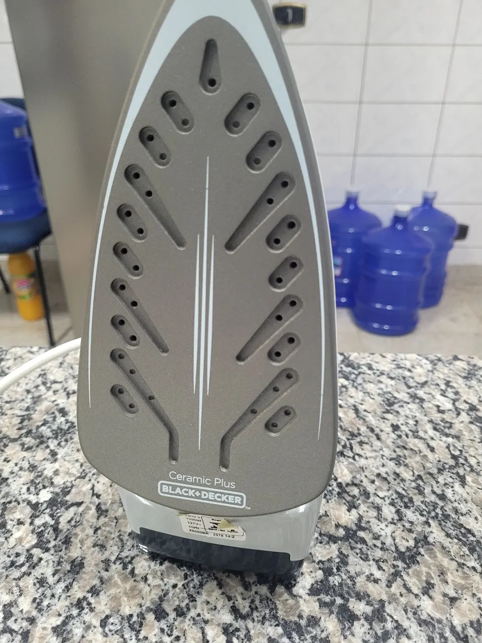 Ferro de passar Black Decker Ceramic Plus