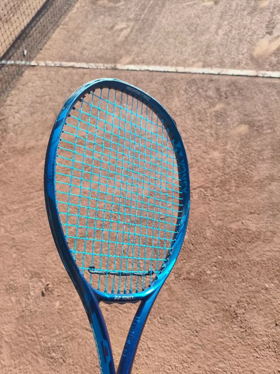 Raquete de Tênis Yonex Ezone 100 - Foto 2