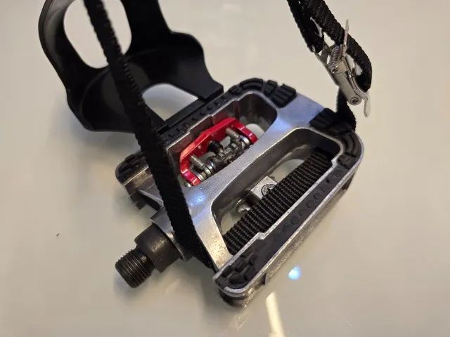 Pedal Wellgo WPD-E14 - Uso em centros de treinamentos (clipe e firma pé ) - Foto 6