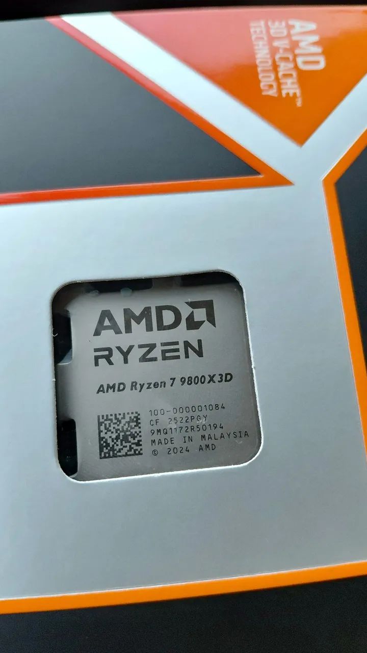 AMD RYZEN 7 9800X3D - Foto 2
