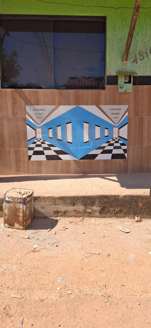 Desenhos em 3D feitos com cerâmicas