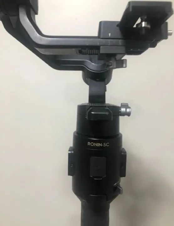 Gimbal DJI Ronin-S C- Estabilizador de Câmera - Foto 3