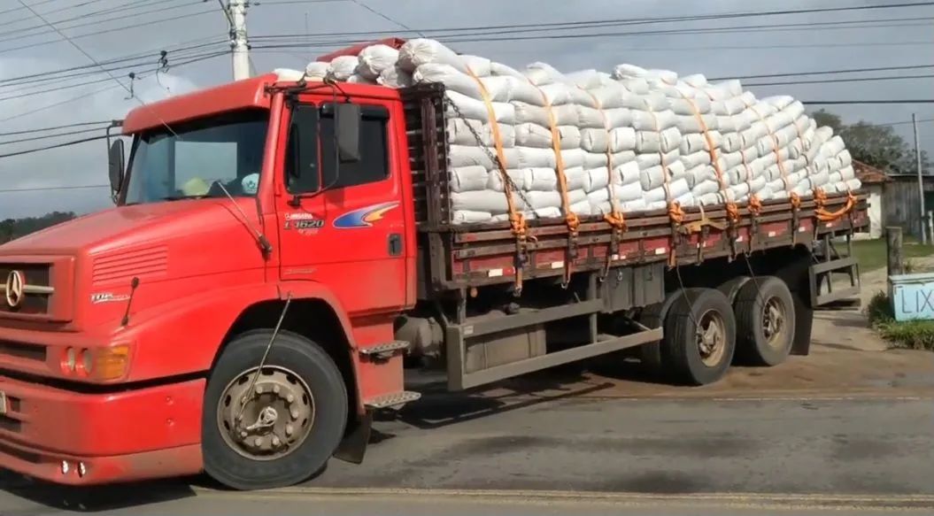 SILAGEM SILO DO CAPIM BRS CAPIAÇU DE EXTREMA QUALIDADE 