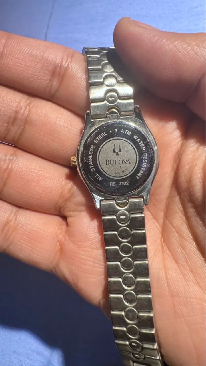 Relógio Bulova Quartz - modelo re 2102 - Foto 3