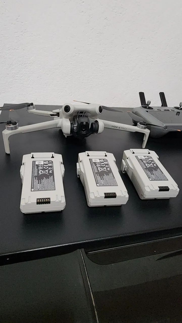 Drone DJI Mini 4 Pro Fly More Combo Plus64292481140481122